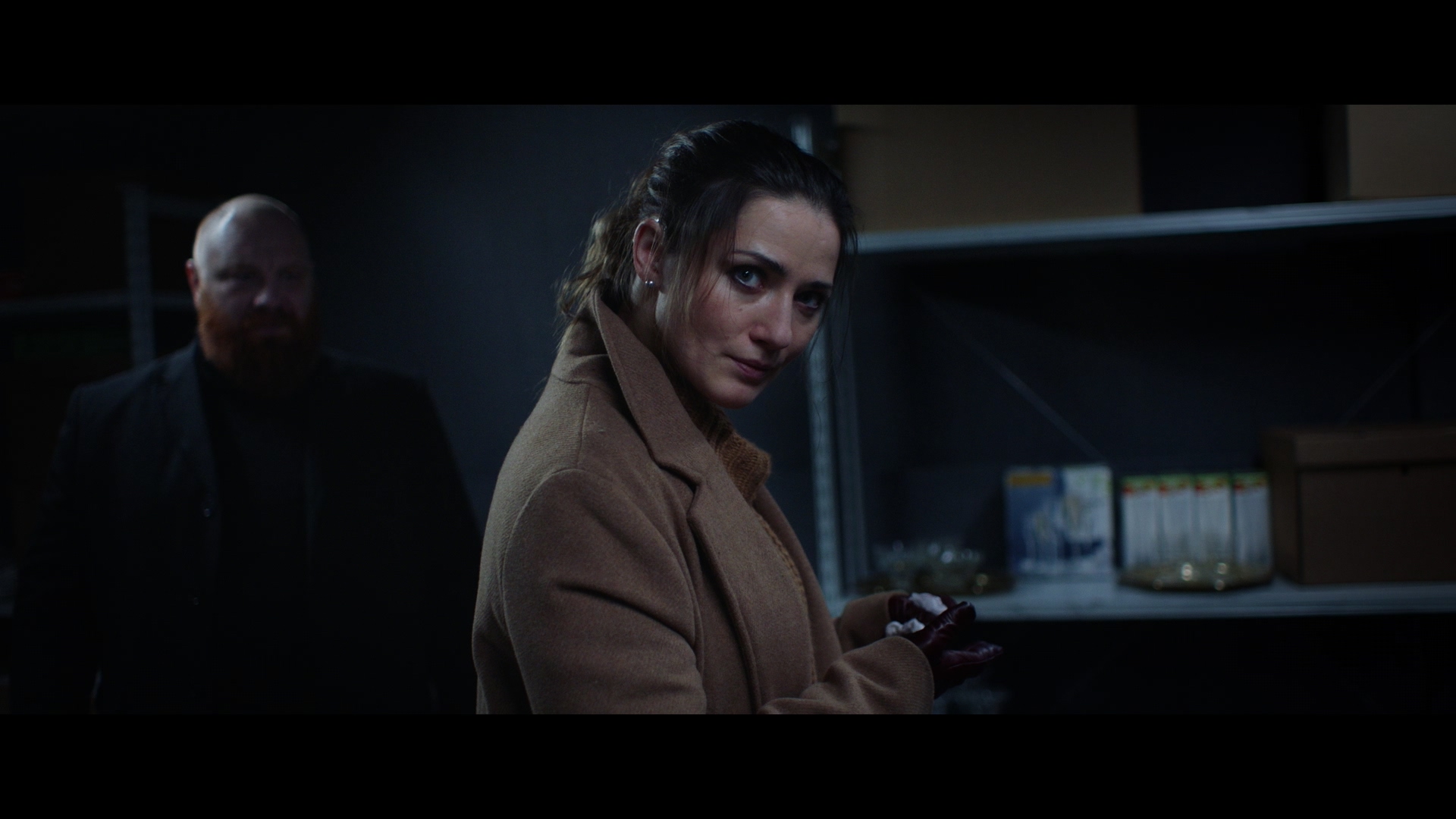 她看见红色/她目击血案/She Sees Red